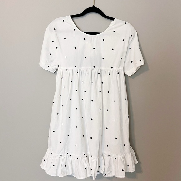 2/25 Zara Polka Dot Flounce Hem Mini Baby Doll White Dress with black dots bow - Picture 2 of 6